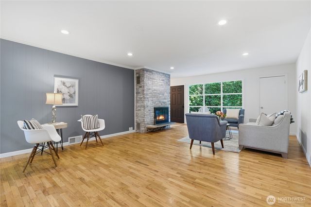 6212 Ray Nash Drive NW, Gig Harbor, WA 98335