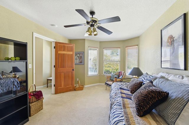 2669 Stockwood Dr, Roseville, CA 95661