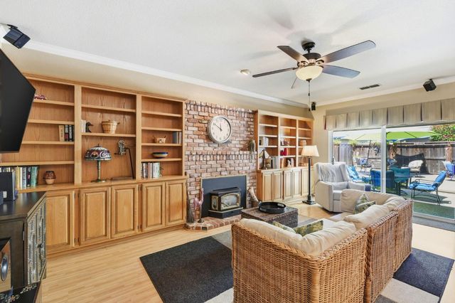 2669 Stockwood Dr, Roseville, CA 95661