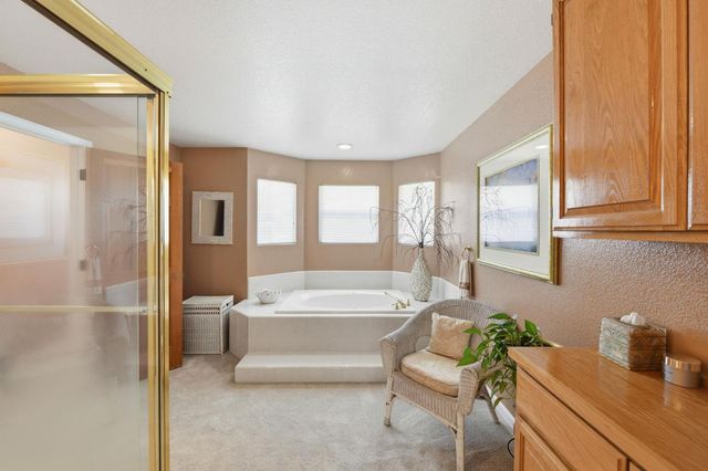 2669 Stockwood Dr, Roseville, CA 95661
