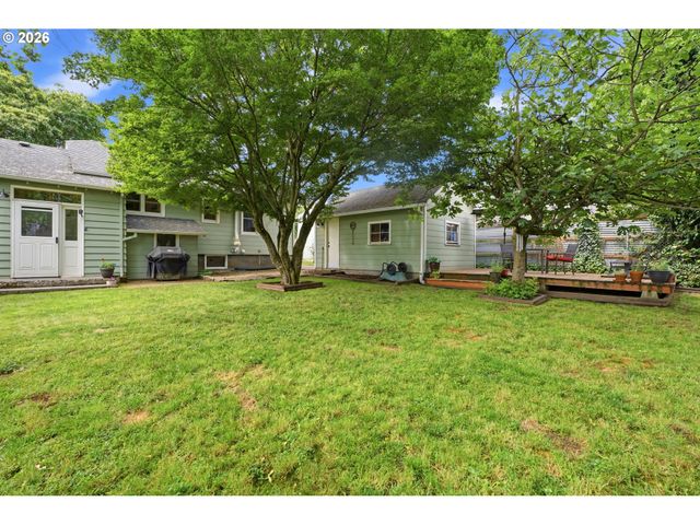 625 Ne BUFFALO St, Portland, OR 97211