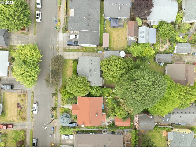 625 Ne BUFFALO St, Portland, OR 97211