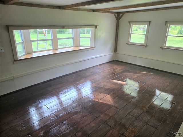 1041 Old State Route 31, Elbridge, NY 13080