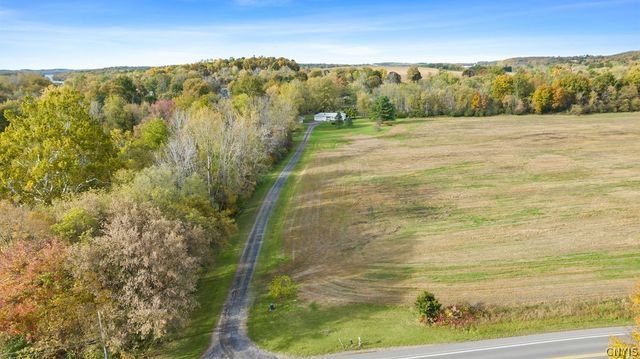 1041 Old State Route 31, Elbridge, NY 13080