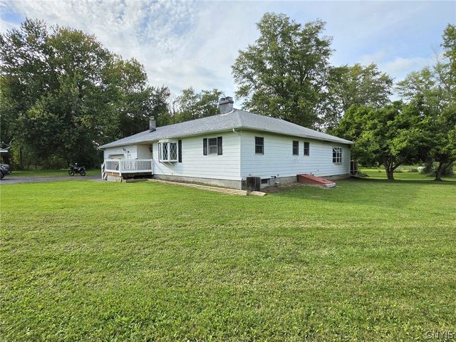 1041 Old State Route 31, Elbridge, NY 13080