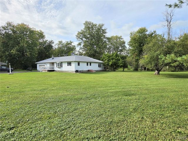 1041 Old State Route 31, Elbridge, NY 13080