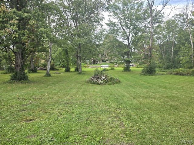 1041 Old State Route 31, Elbridge, NY 13080