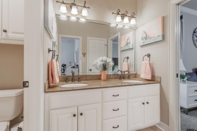820 Cambridge Bend, Tyler, TX 75703
