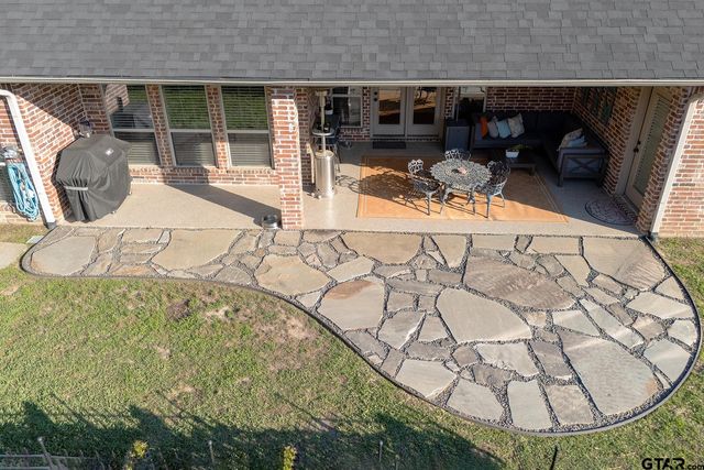 820 Cambridge Bend, Tyler, TX 75703