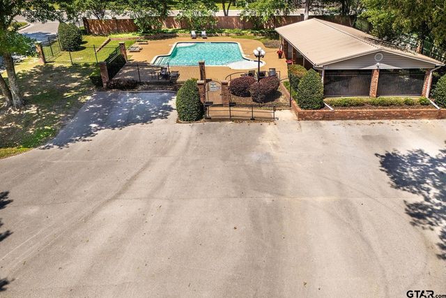 820 Cambridge Bend, Tyler, TX 75703
