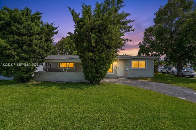 2729 Sunshine Blvd, Miramar, FL 33023