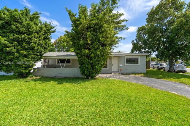 2729 Sunshine Blvd, Miramar, FL 33023