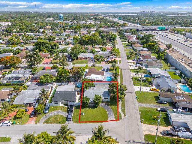 2729 Sunshine Blvd, Miramar, FL 33023