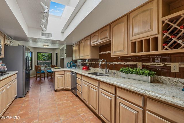 5442 DAVIS CUP Court, El Paso, TX 79932