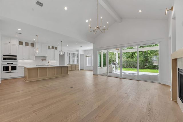 1710 Hidalgo Pass Court, College Station, TX 77845