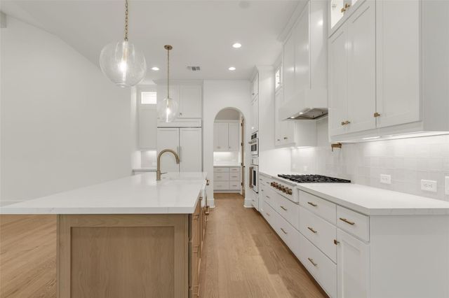 1710 Hidalgo Pass Court, College Station, TX 77845