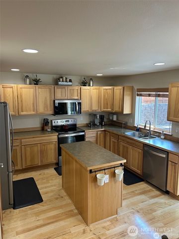 1016 Denny Avenue, Cle Elum, WA 98922