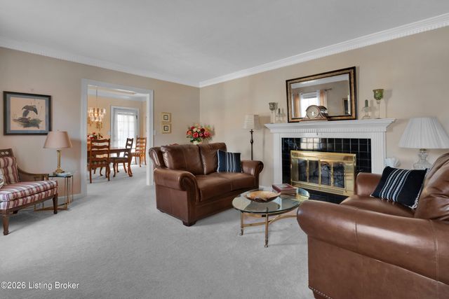 10310 Amberwell Park Rd, Louisville, KY 40241