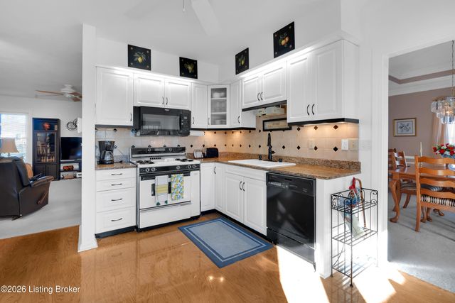 10310 Amberwell Park Rd, Louisville, KY 40241