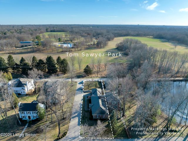 10310 Amberwell Park Rd, Louisville, KY 40241