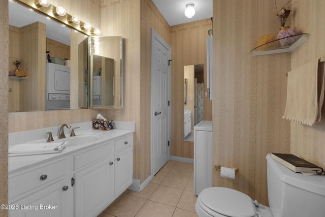 10310 Amberwell Park Rd, Louisville, KY 40241