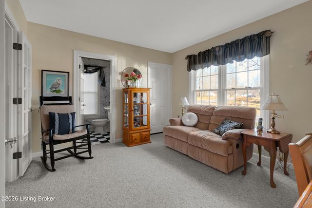 10310 Amberwell Park Rd, Louisville, KY 40241