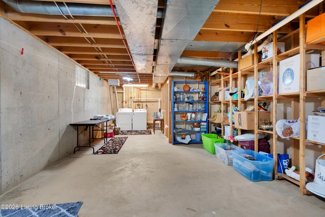 10310 Amberwell Park Rd, Louisville, KY 40241