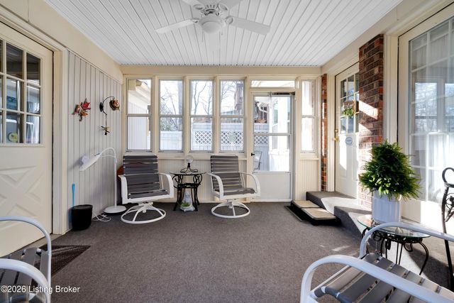 10310 Amberwell Park Rd, Louisville, KY 40241