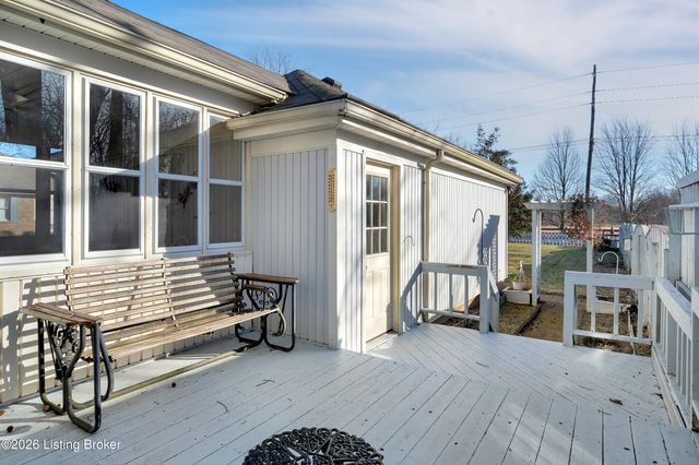 10310 Amberwell Park Rd, Louisville, KY 40241