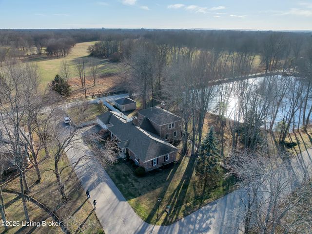 10310 Amberwell Park Rd, Louisville, KY 40241