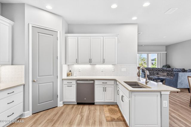 10 Newhaven Lane, Ormond Beach, FL 32174
