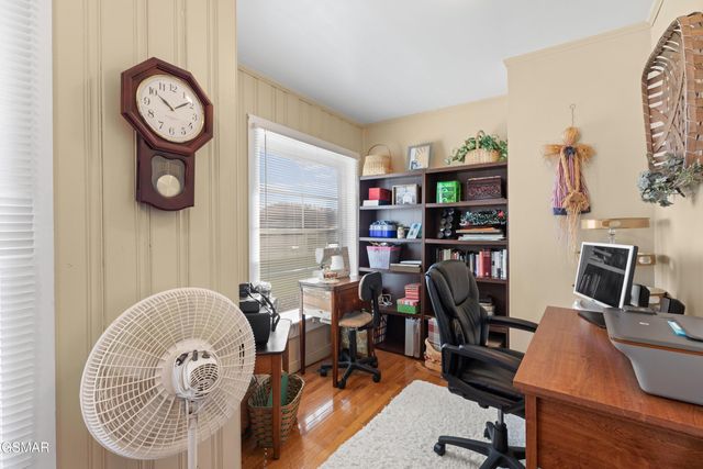 989 E Dumplin Valley Road, Jefferson City, TN 37760