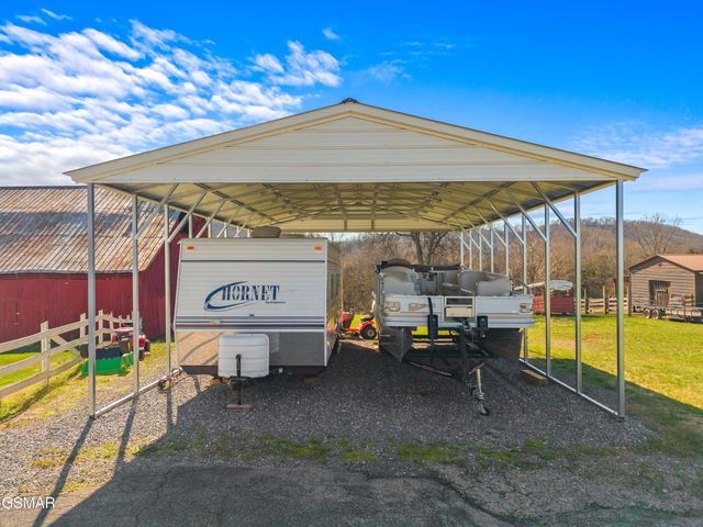 989 E Dumplin Valley Road, Jefferson City, TN 37760