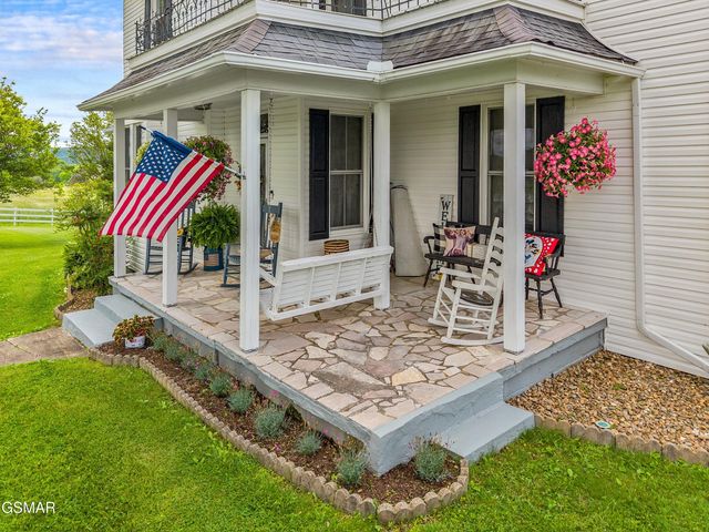 989 E Dumplin Valley Road, Jefferson City, TN 37760