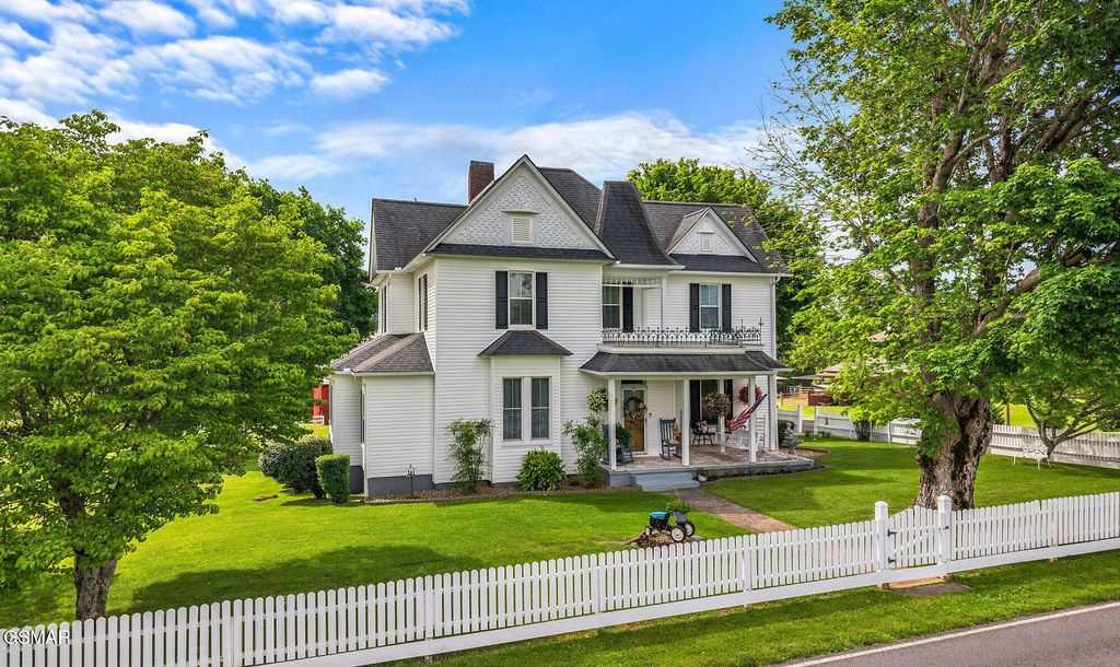 989 E Dumplin Valley Road, Jefferson City, TN 37760