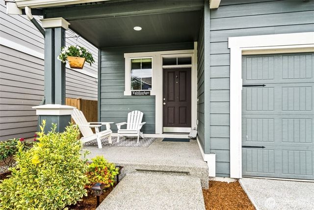1112 27th Street NW, Puyallup, WA 98371