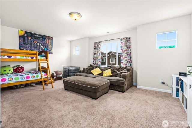 1112 27th Street NW, Puyallup, WA 98371
