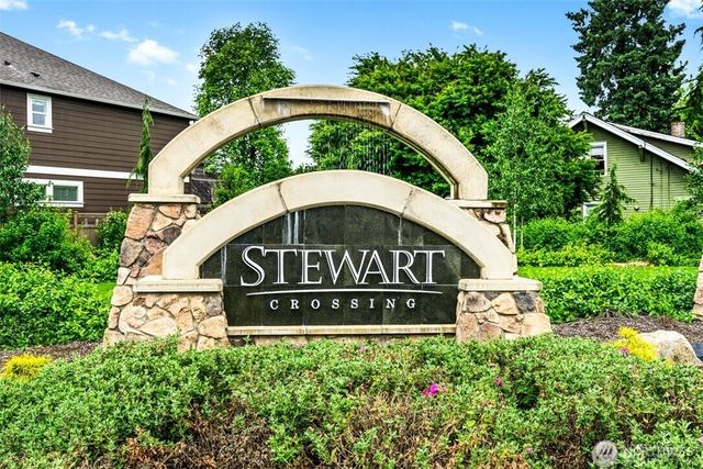 1112 27th Street NW, Puyallup, WA 98371