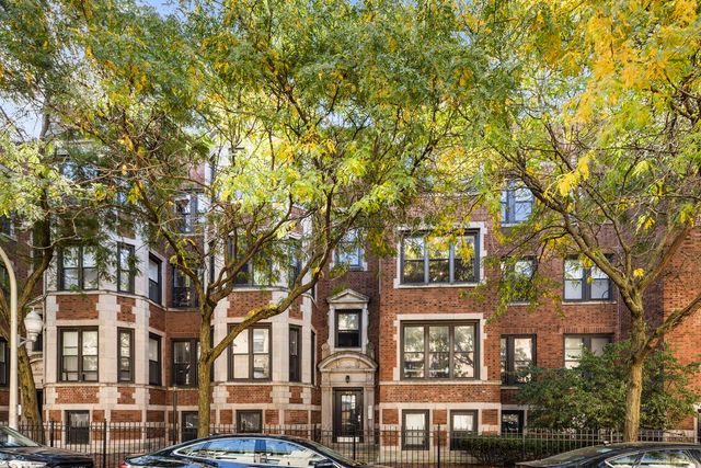 945 W GORDON Terrace 2W, Chicago, IL 60613