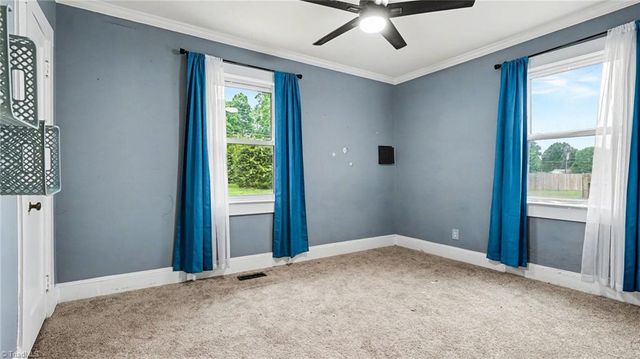 2442 Hoskins Road, Burlington, NC 27215