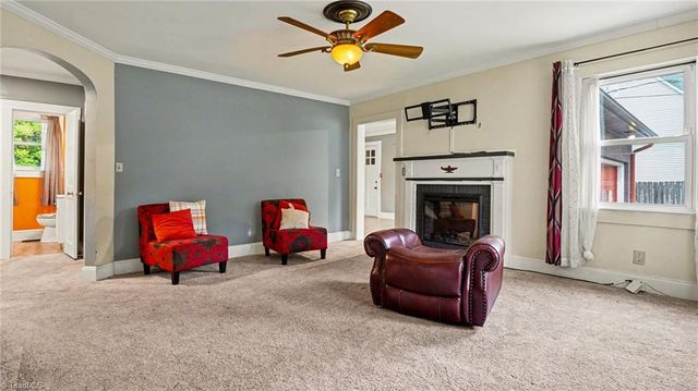 2442 Hoskins Road, Burlington, NC 27215