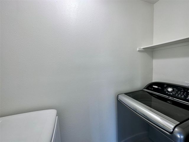 10126 Farrell Drive, Houston, TX 77070