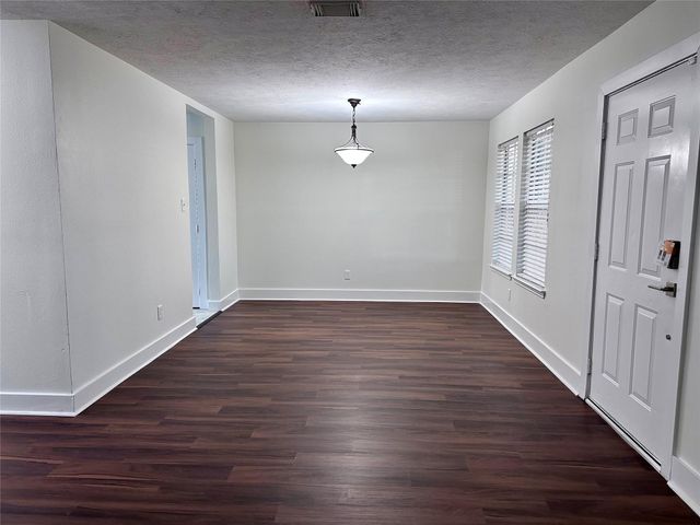 10126 Farrell Drive, Houston, TX 77070