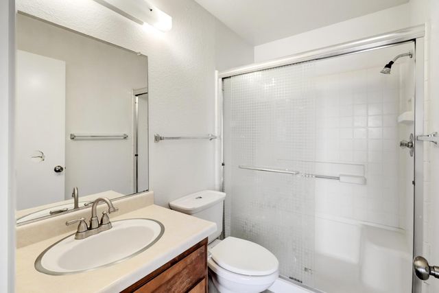 6505 37th Ave, Sacramento, CA 95824