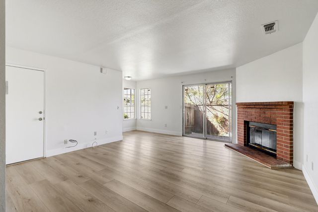 6505 37th Ave, Sacramento, CA 95824