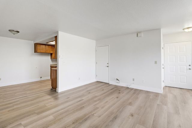 6505 37th Ave, Sacramento, CA 95824