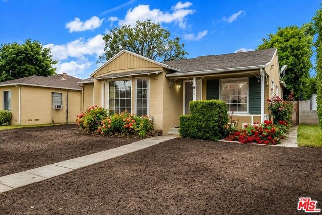 6531 Hayvenhurst Avenue, Los Angeles, CA 91406