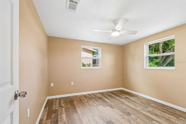 5046 FARLEY DRIVE, Holiday, FL 34690