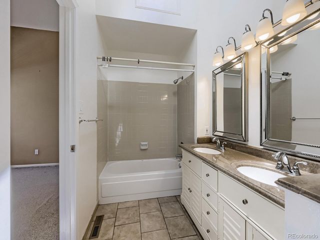 11846 E Cornell Circle, Aurora, CO 80014