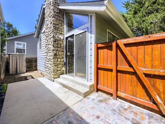 11846 E Cornell Circle, Aurora, CO 80014